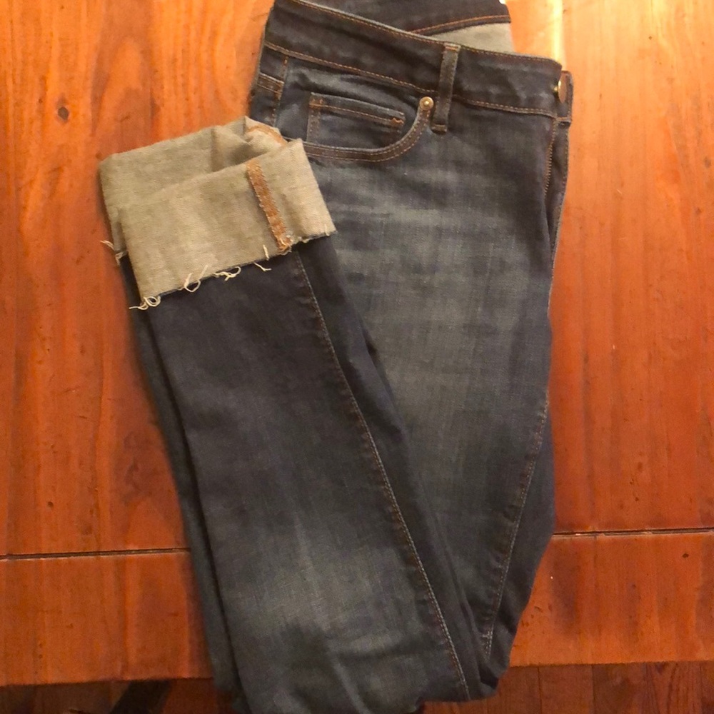 The loft jeans with unfinished bottom size 4